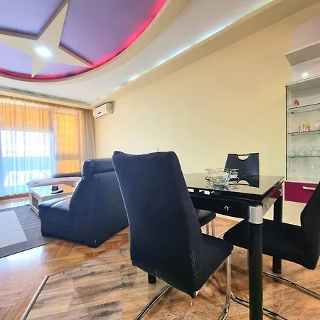 Apartment Premium Central View